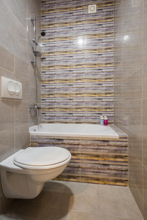 Giallo Apartment - Free Private Parking Novi Sad Exterior photo