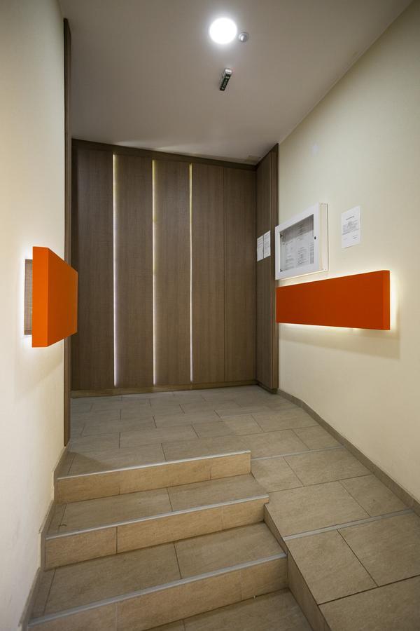 Giallo Apartment - Free Private Parking Novi Sad Exterior photo